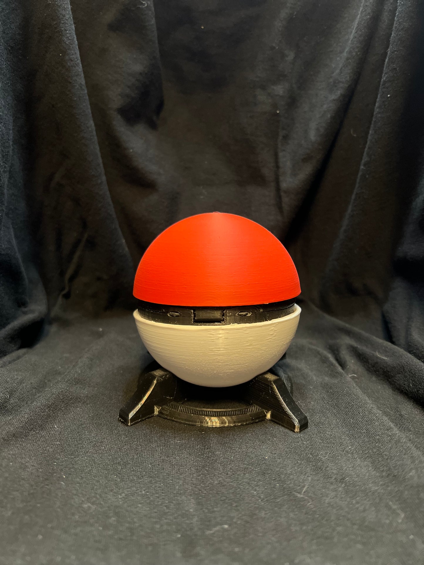 3D printed Pokeballs